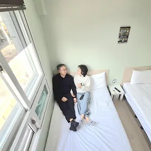 ゲストハウス トミー ソウル特別市